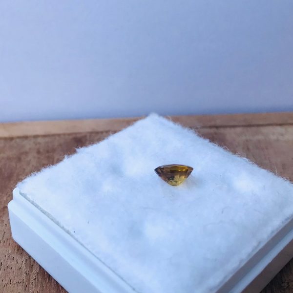 yellow tourmaline 2.00Ct 3 - 4